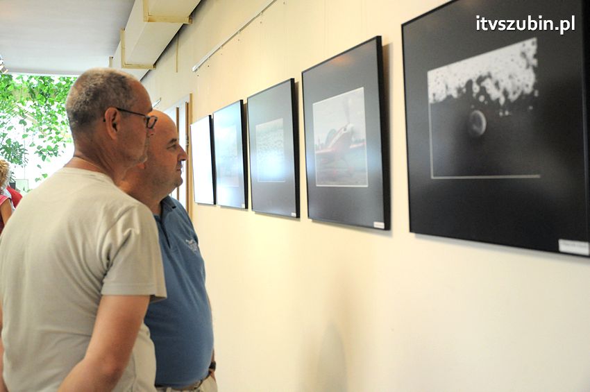 Kontrast - Kolejna wystawa fleszowców