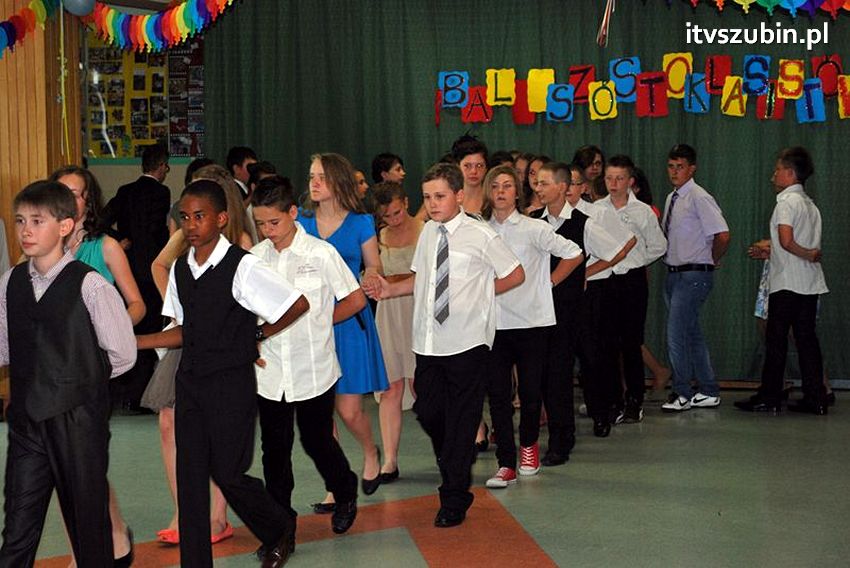 Bal Szóstoklasistów