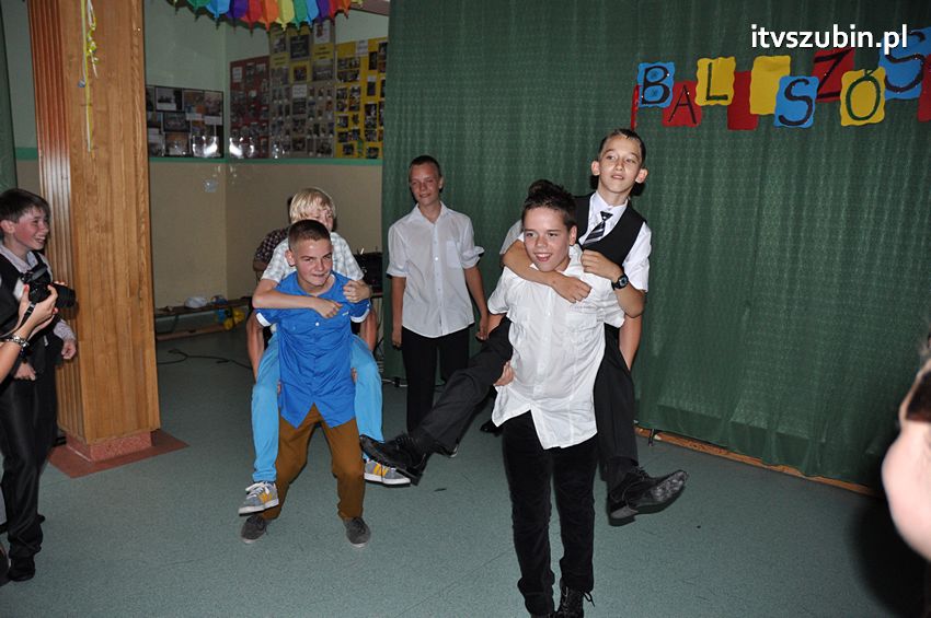 Bal Szóstoklasistów