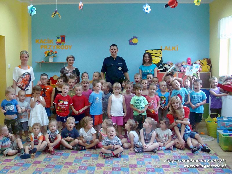 Wizyta policjanta w szubińskim Słoneczku