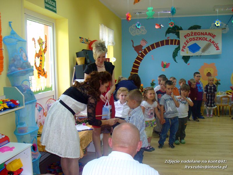 Słoneczko pożegnało swoich pierwszych absolwentów