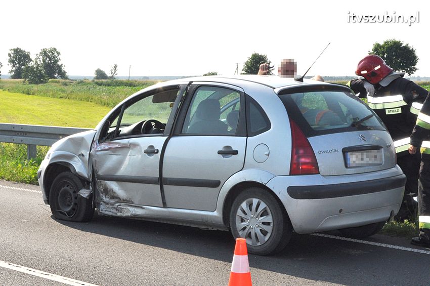 Jumper kontra C3 - kolizja drogowa w Pińsku