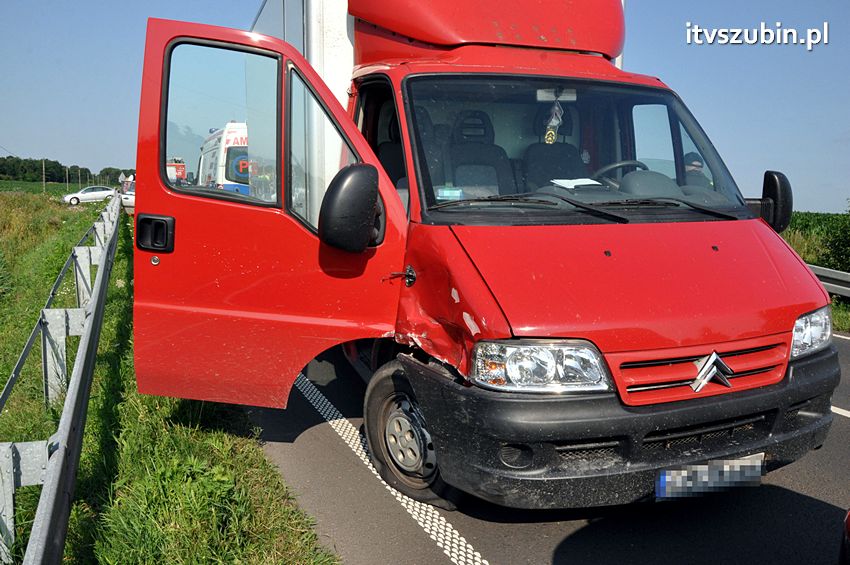 Jumper kontra C3 - kolizja drogowa w Pińsku