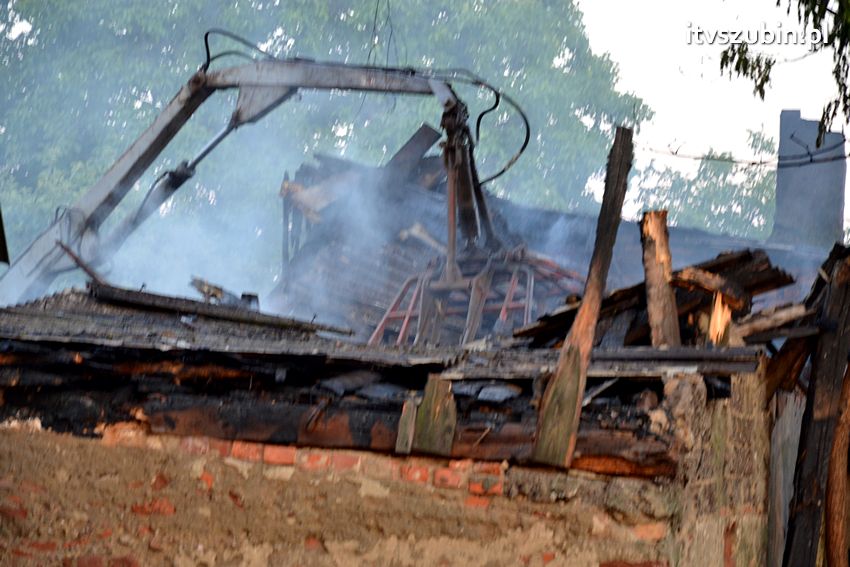 Pożar budynku inwentarskiego w Żędowie