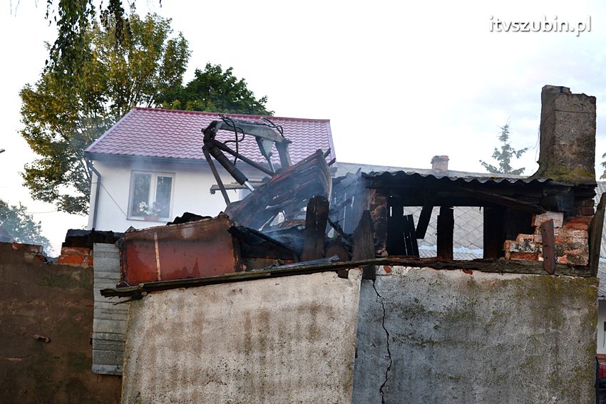 Pożar budynku inwentarskiego w Żędowie