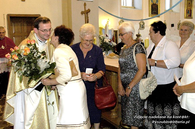 Uroczyste wprowadzenie ks. Pawła Kowalskiego w Urząd Proboszcza Parafii pw. Św. Mikołaja w Szaradowie