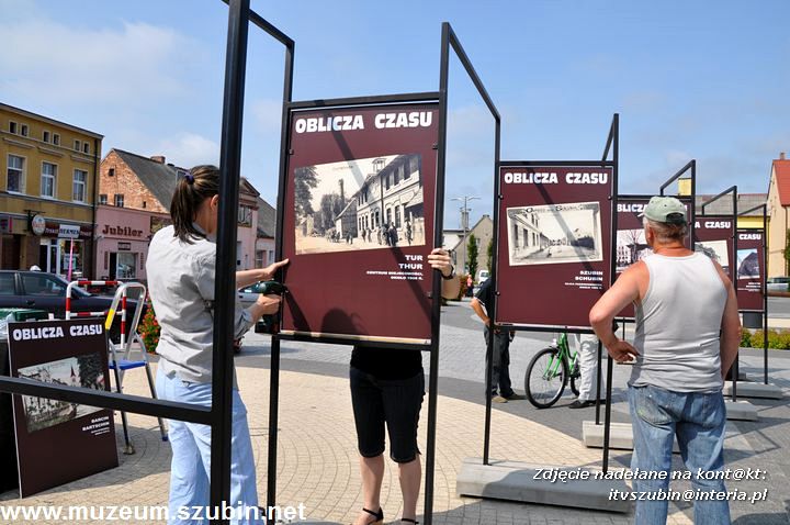 Oblicza czasu na szubińskim rynku