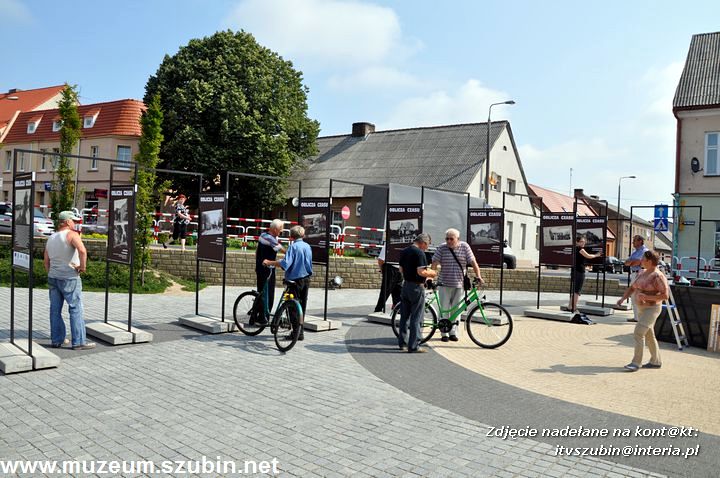 Oblicza czasu na szubińskim rynku