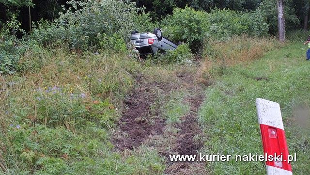 Dachowanie samochodu osobowego