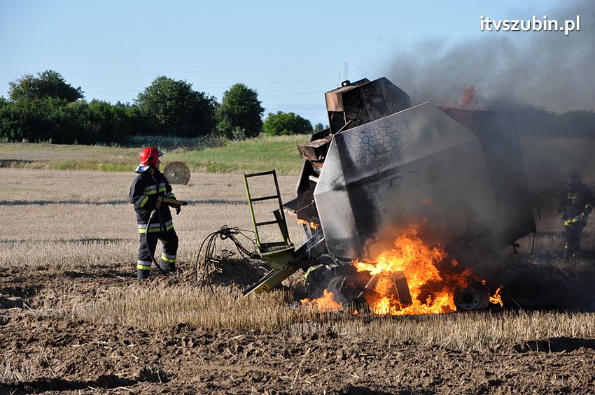 Kolejny pożar maszyny rolniczej na terenie powiatu nakielskiego