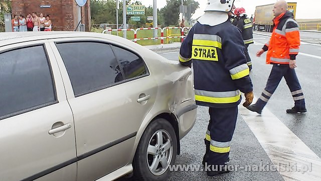 Kolizja trzech samochodów w Śmielinie