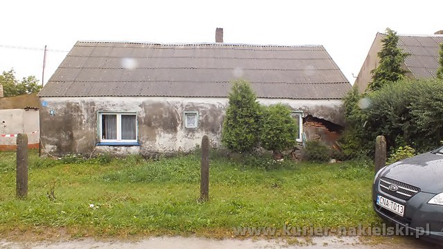 Zawaliła się ściana budynku jednorodzinnego w Dębionku