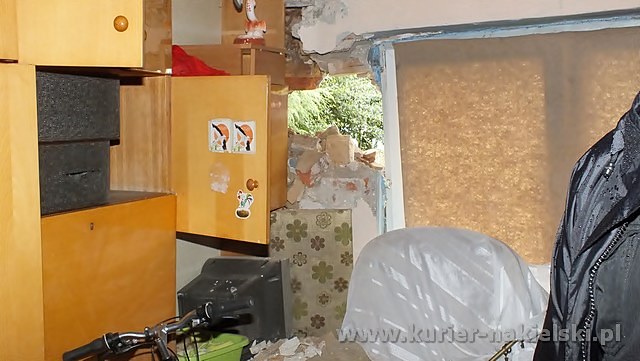 Zawaliła się ściana budynku jednorodzinnego w Dębionku