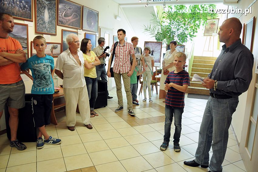 Dzika przyroda Świata w  bibliotece !