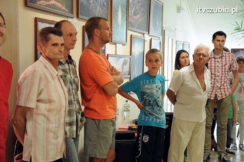 Dzika przyroda Świata w  bibliotece !