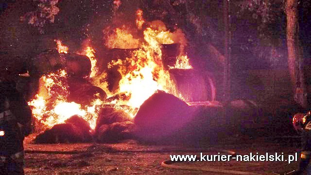 Pożar balotów słomy w RSP Olszewka