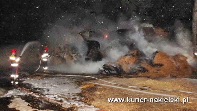 Pożar balotów słomy w RSP Olszewka