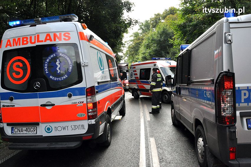 Kolizja dwóch osobówek w Godzimierzu, dwie osoby w szpitalu