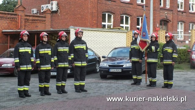 Ślubowanie nowo przyjętych do służby w KP PSP