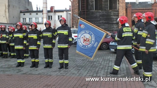 Ślubowanie nowo przyjętych do służby w KP PSP