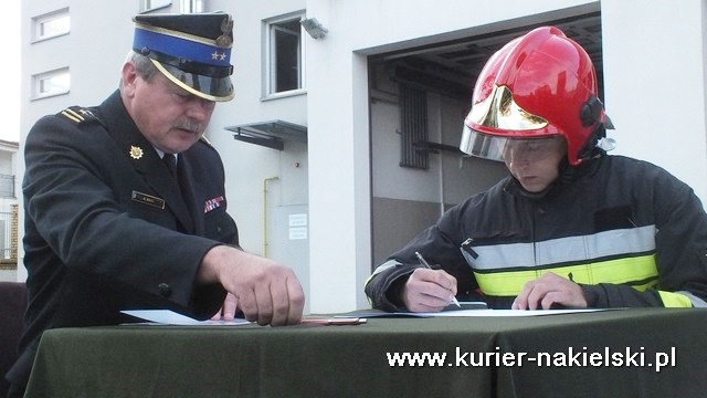 Ślubowanie nowo przyjętych do służby w KP PSP