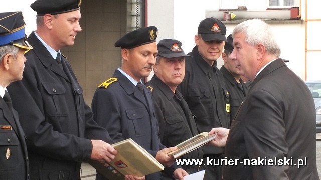 Ślubowanie nowo przyjętych do służby w KP PSP