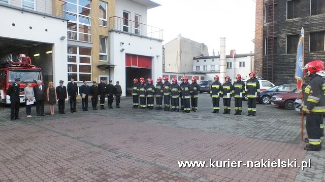Ślubowanie nowo przyjętych do służby w KP PSP