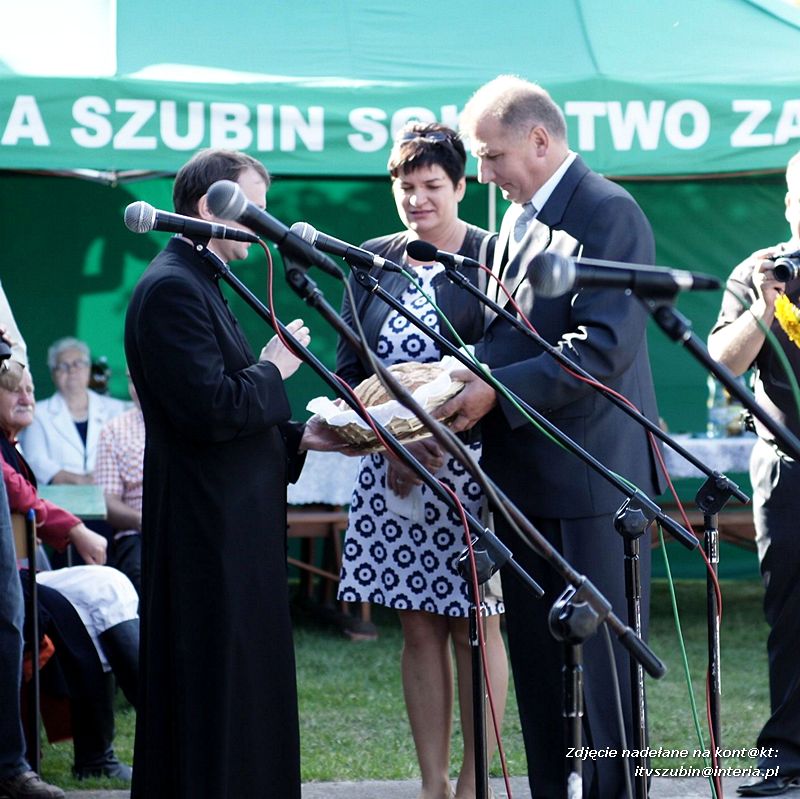 Dożynki parafialne w Szaradowie