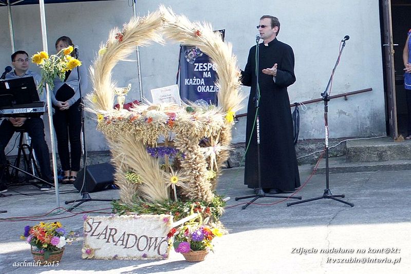 Dożynki parafialne w Szaradowie