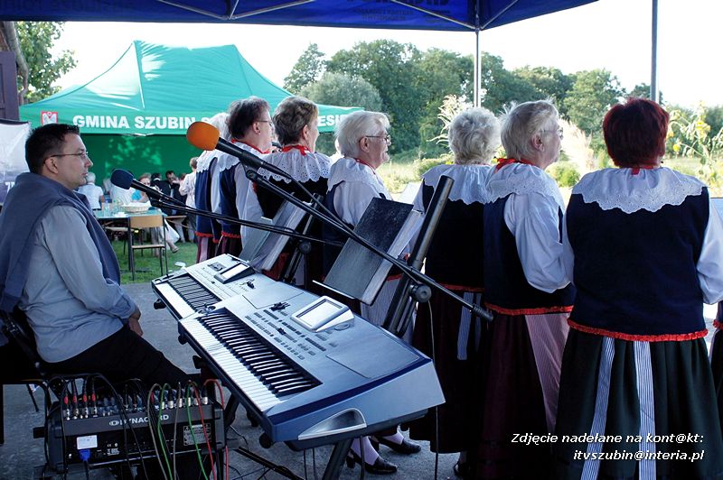 Dożynki parafialne w Szaradowie