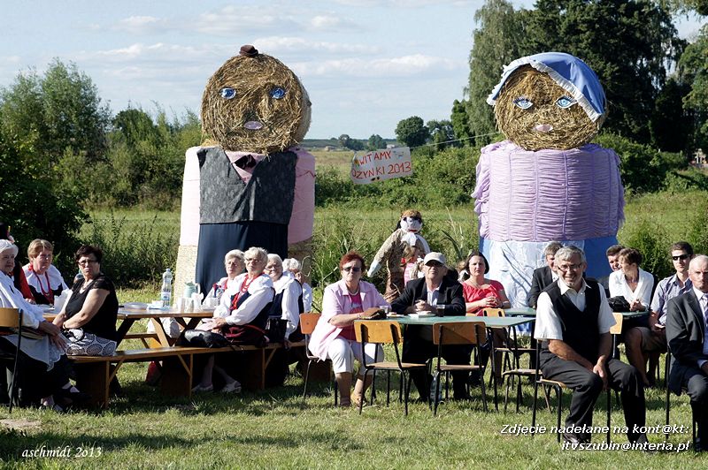 Dożynki parafialne w Szaradowie