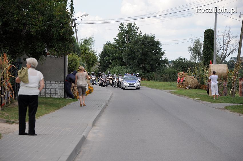 Dożynki gminne w Dąbrówce Słupskiej