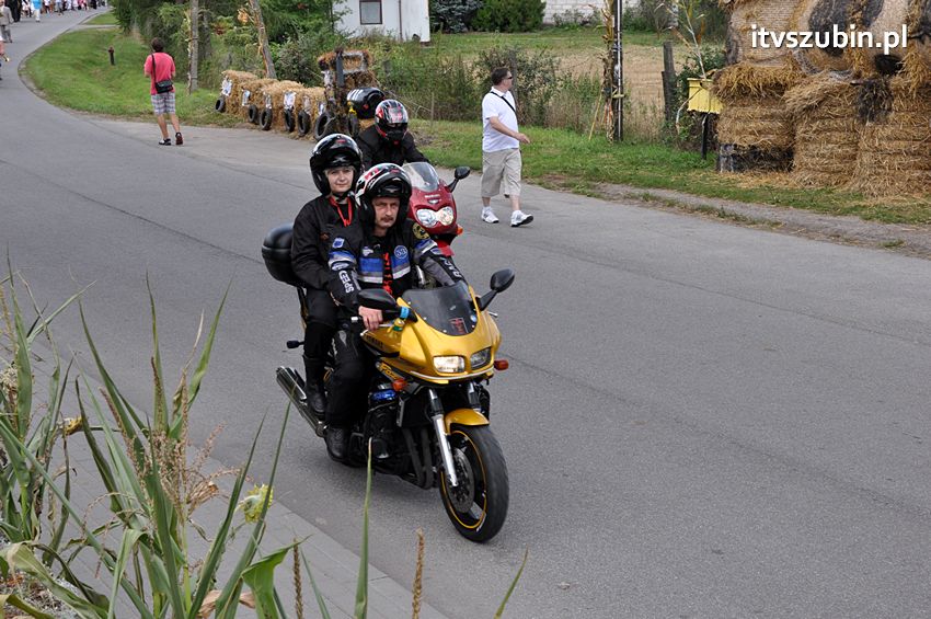 Dożynki gminne w Dąbrówce Słupskiej