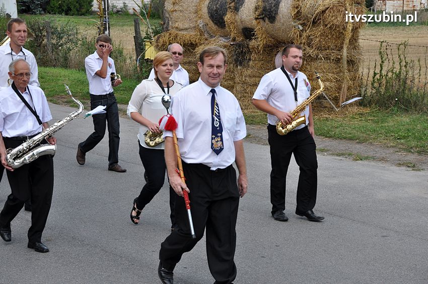Dożynki gminne w Dąbrówce Słupskiej
