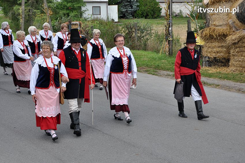 Dożynki gminne w Dąbrówce Słupskiej