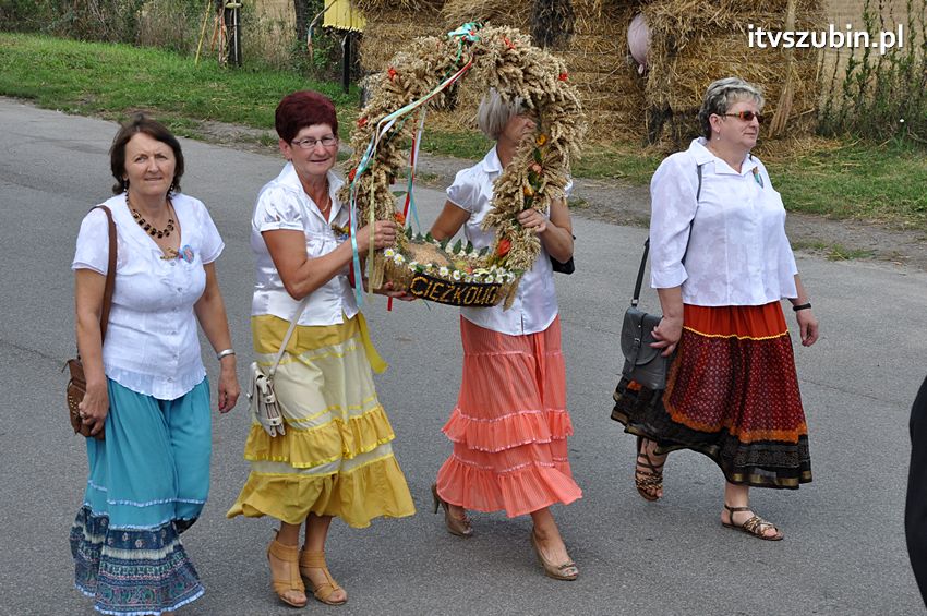 Dożynki gminne w Dąbrówce Słupskiej