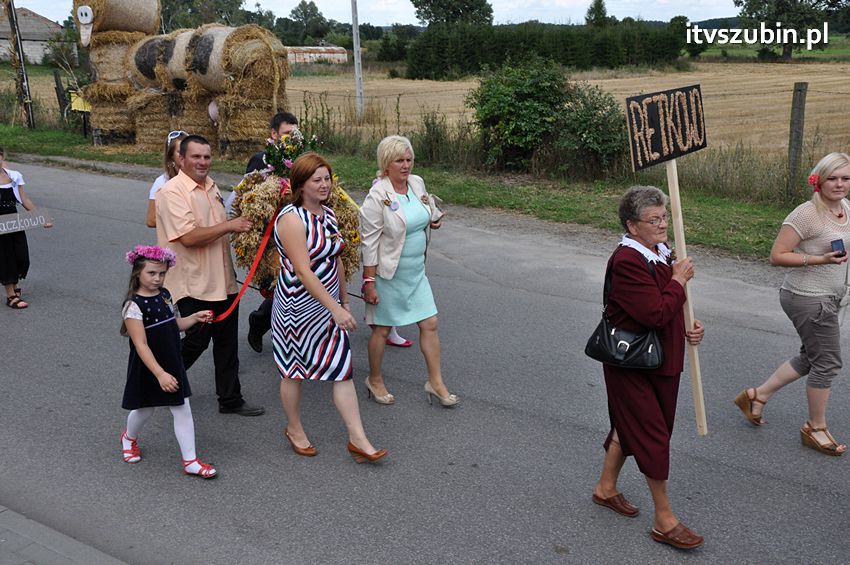 Dożynki gminne w Dąbrówce Słupskiej