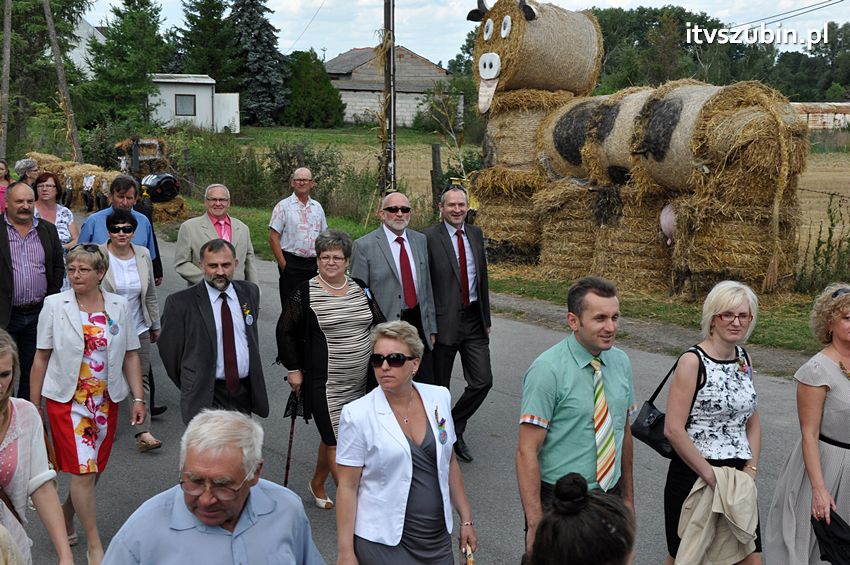 Dożynki gminne w Dąbrówce Słupskiej