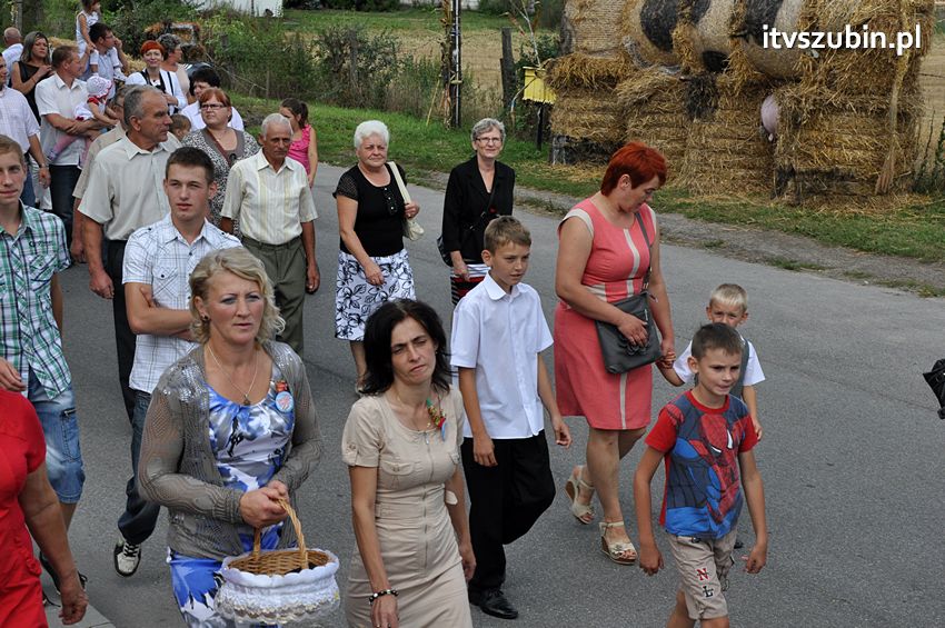 Dożynki gminne w Dąbrówce Słupskiej