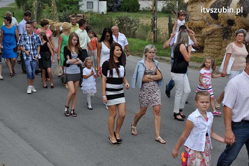 Dożynki gminne w Dąbrówce Słupskiej