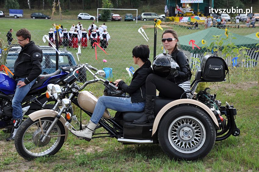 Dożynki gminne w Dąbrówce Słupskiej
