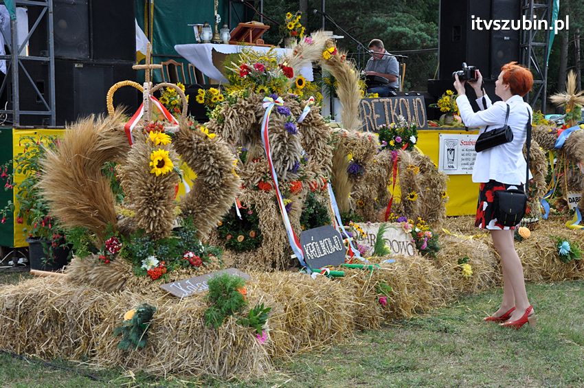 Dożynki gminne w Dąbrówce Słupskiej
