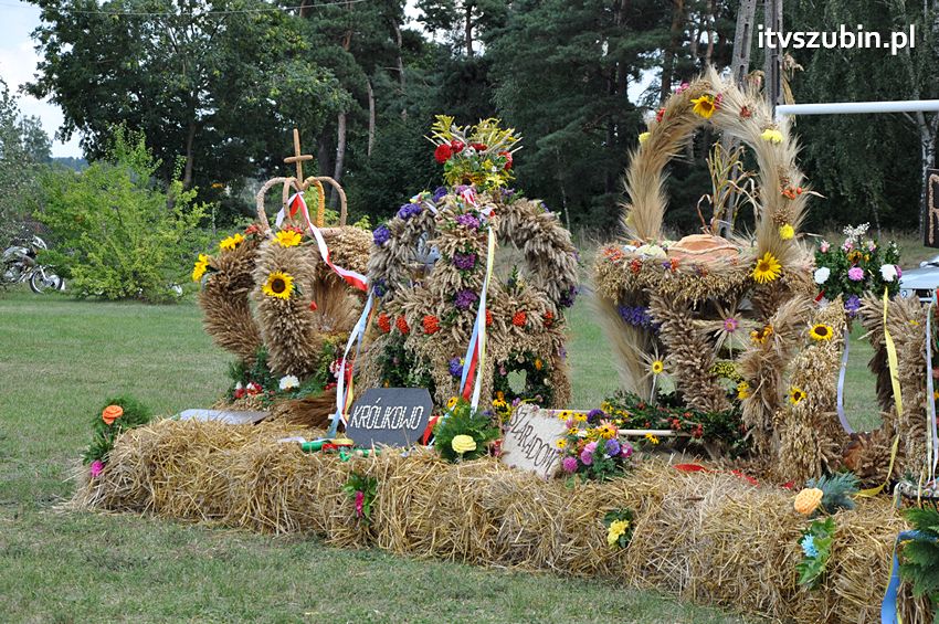 Dożynki gminne w Dąbrówce Słupskiej