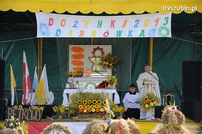 Dożynki gminne w Dąbrówce Słupskiej