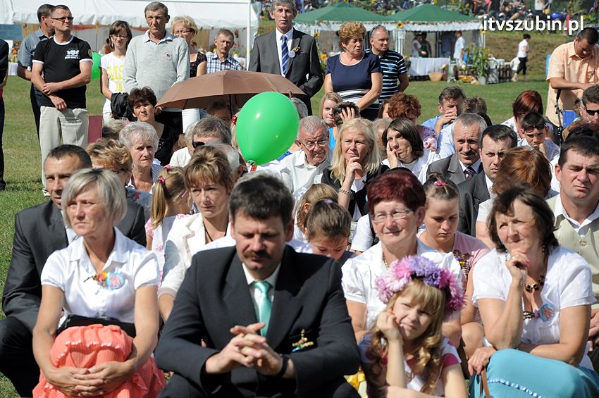 Dożynki gminne w Dąbrówce Słupskiej