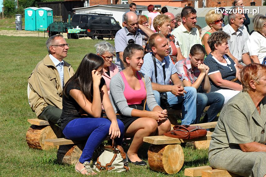 Dożynki gminne w Dąbrówce Słupskiej