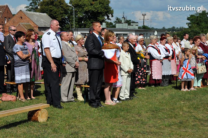 Dożynki gminne w Dąbrówce Słupskiej