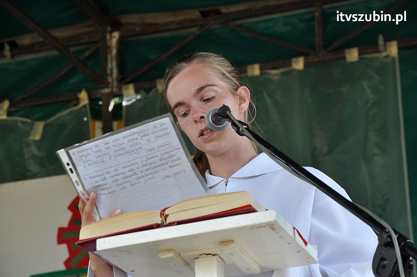 Dożynki gminne w Dąbrówce Słupskiej