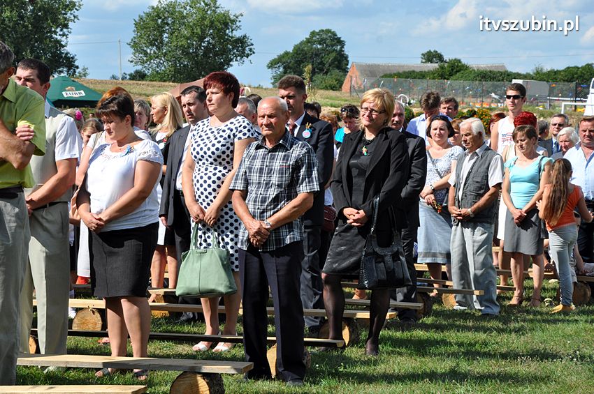 Dożynki gminne w Dąbrówce Słupskiej