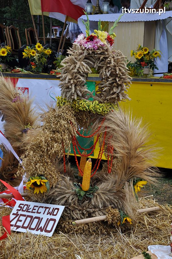 Dożynki gminne w Dąbrówce Słupskiej
